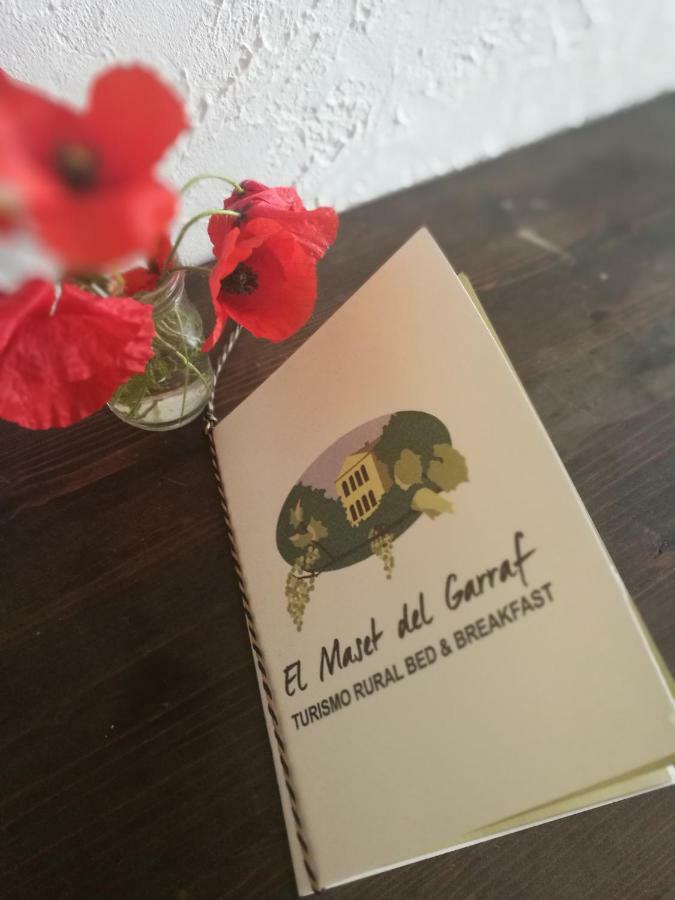 Maset Del Garraf Pensionat Olesa de Bonesvalls Exteriör bild